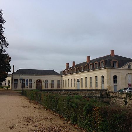 Hôtel la Capitainerie Châteauneuf-sur-Loire Exterior foto